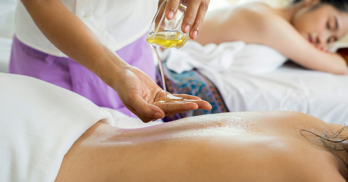 Tratamento corporal em ambiente de clínica estética
